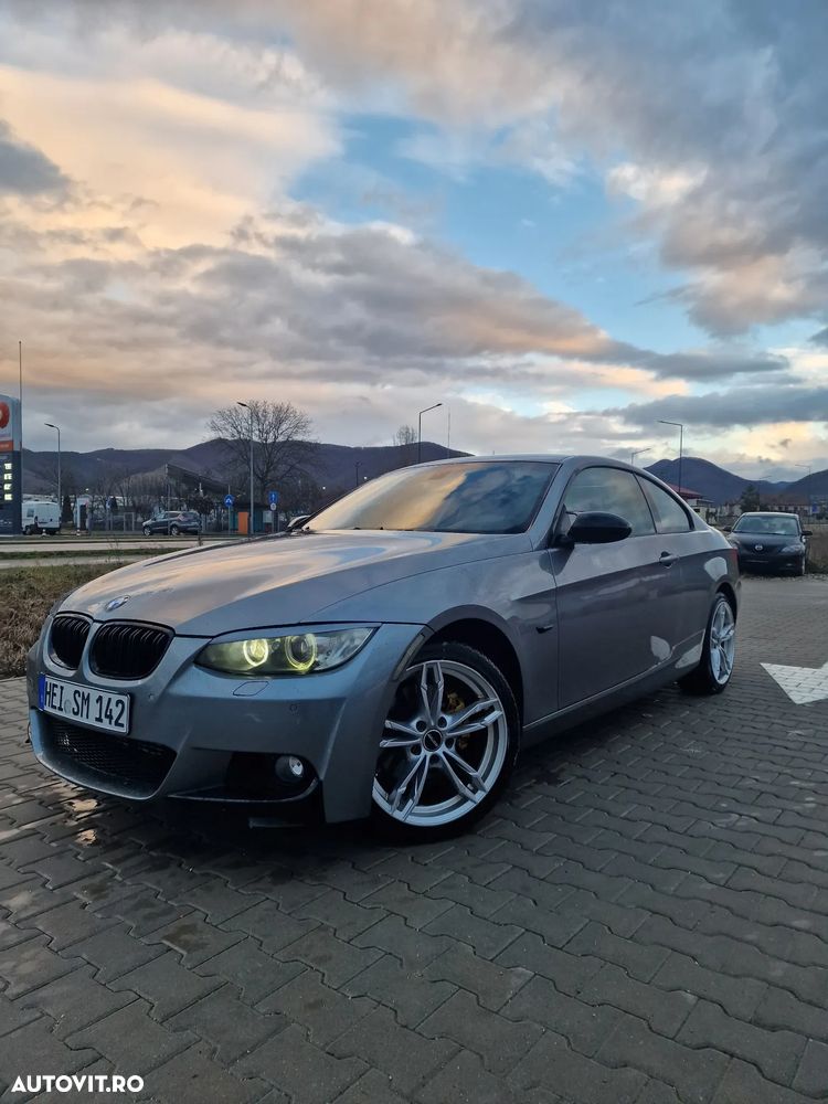 BMW Seria 3 320d DPF Aut. - 8