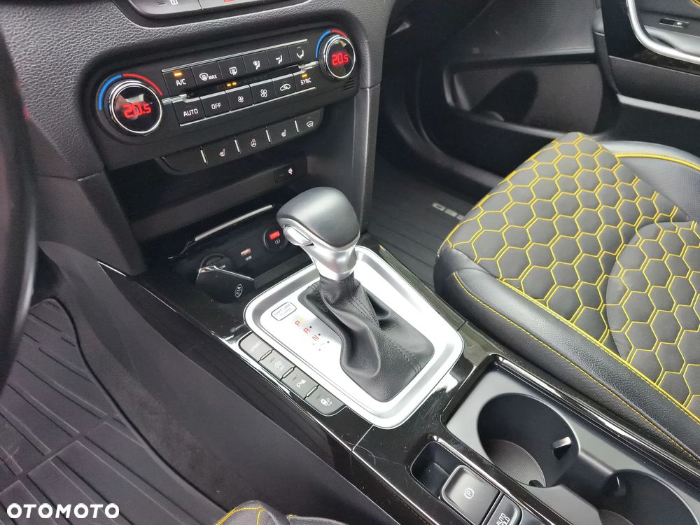 Kia XCeed 1.6 T-GDI XL DCT - 15