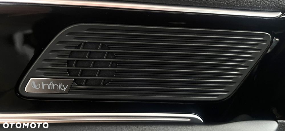 BYD Seal U - 18