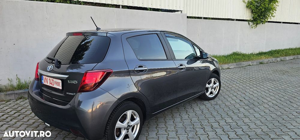 Toyota Yaris - 3
