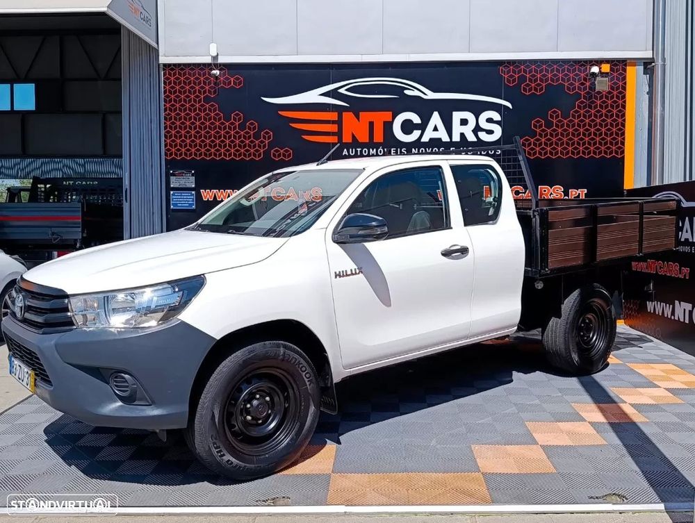 Toyota hilux 2.4 d-4d 4wd ce 3l - 2
