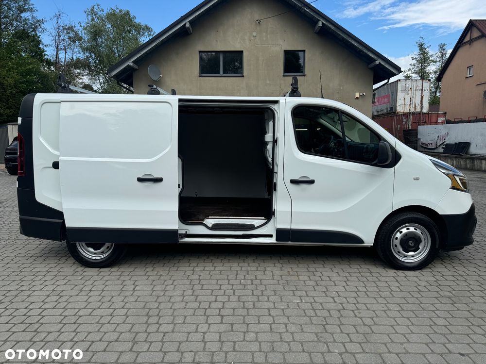 Renault Trafic - 10