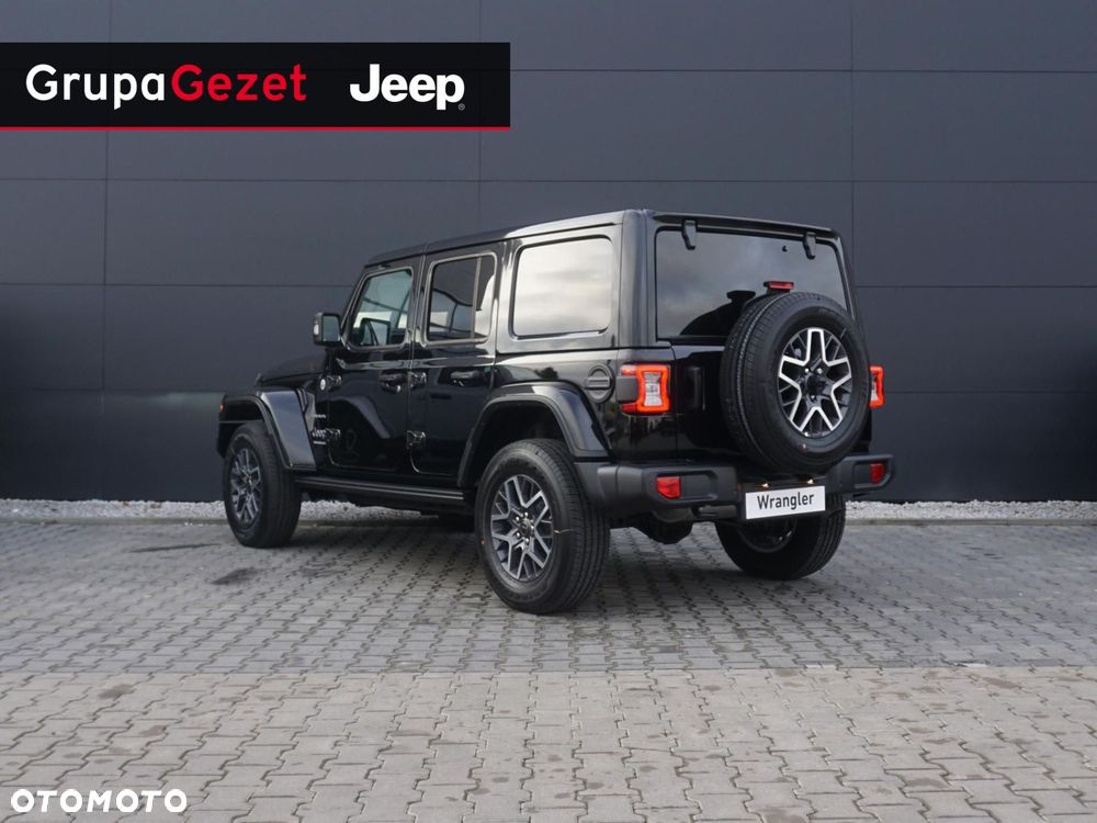 Jeep Wrangler - 2