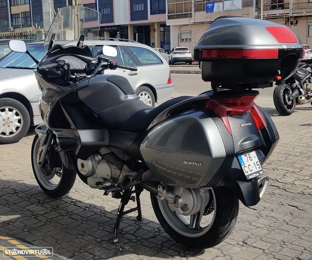 Honda Deauville 750 - 8