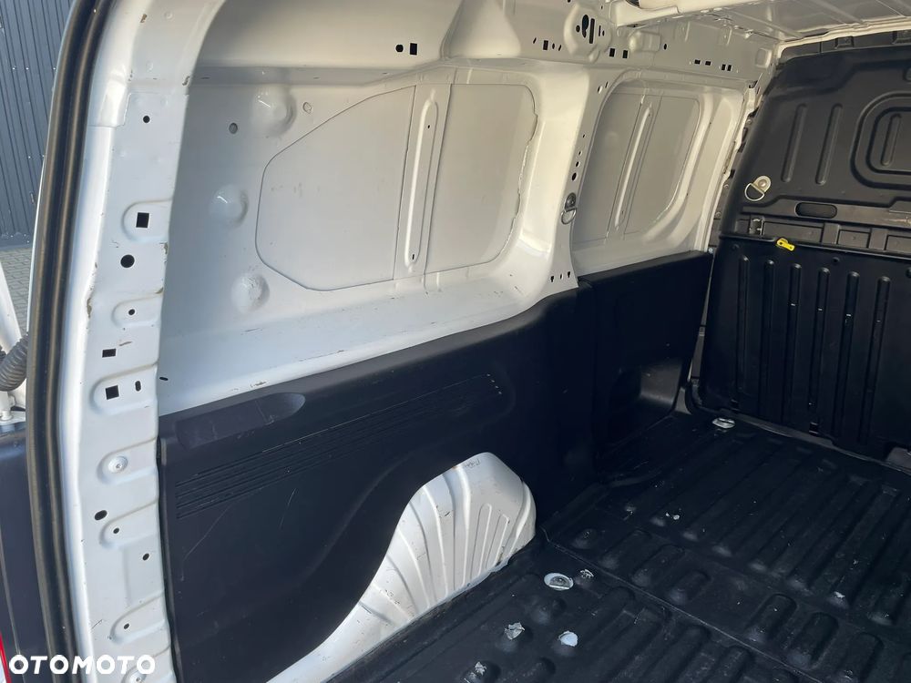 Citroën Berlingo III Long - 19