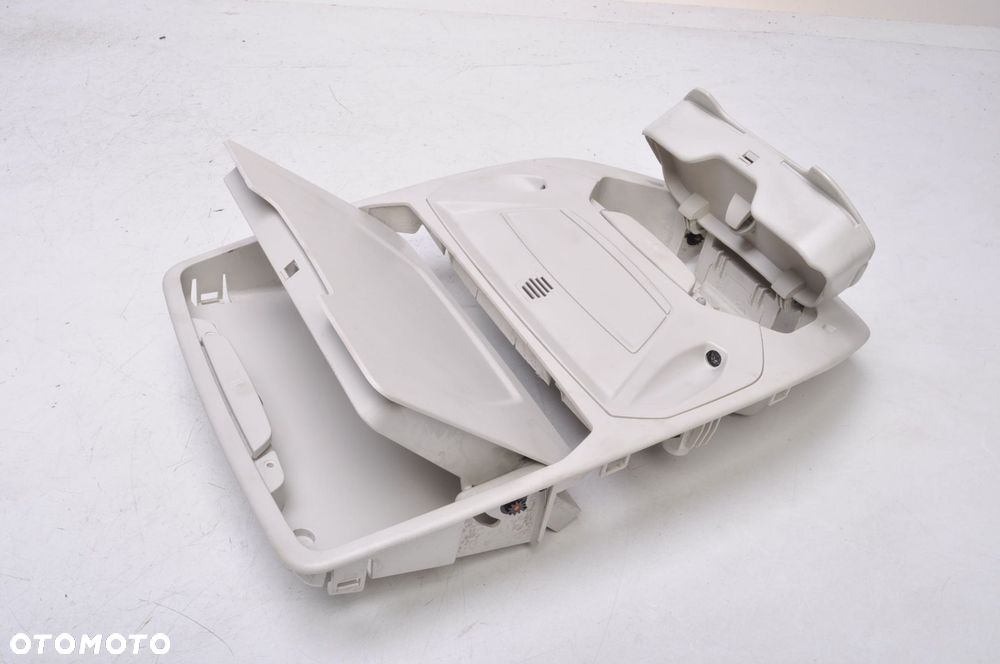 FORD GRAND C-MAX II LIFT OŚWIETLENIE LAMPKA KABINY WNĘTRZA F1CB-U519D56-AAW