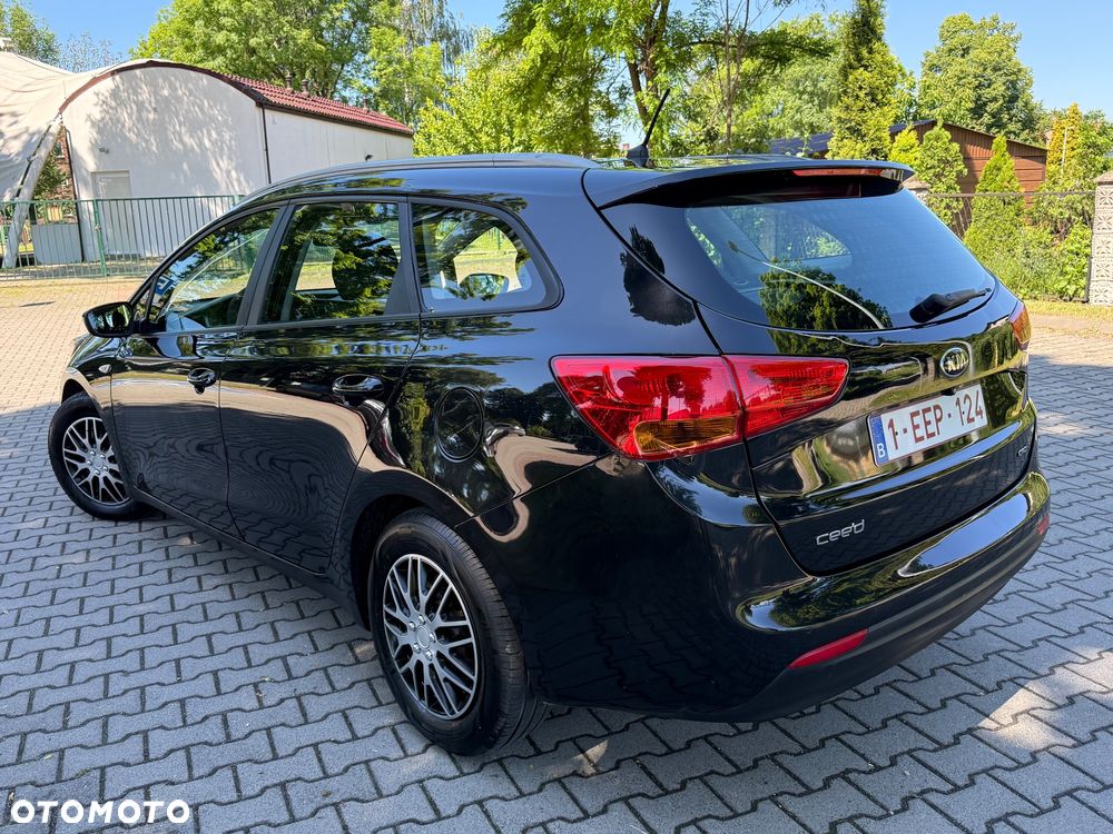 Kia Ceed 1.4 CRDi 90 Spirit - 4