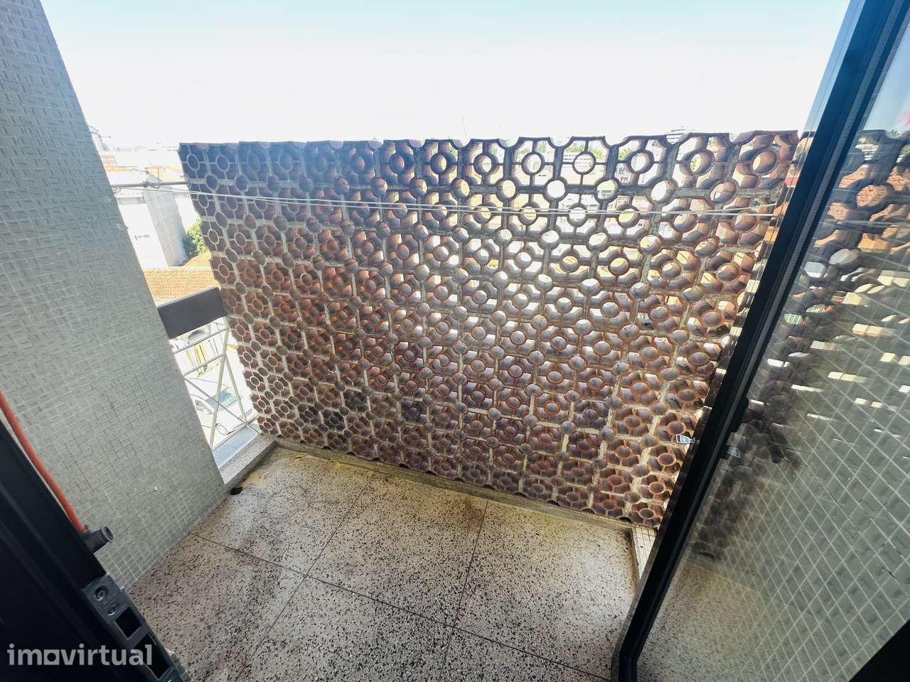 Lar acolhedor! Apartamento T1+1 perto Estação Comboio Ermesinde - Grande imagem: 4/20