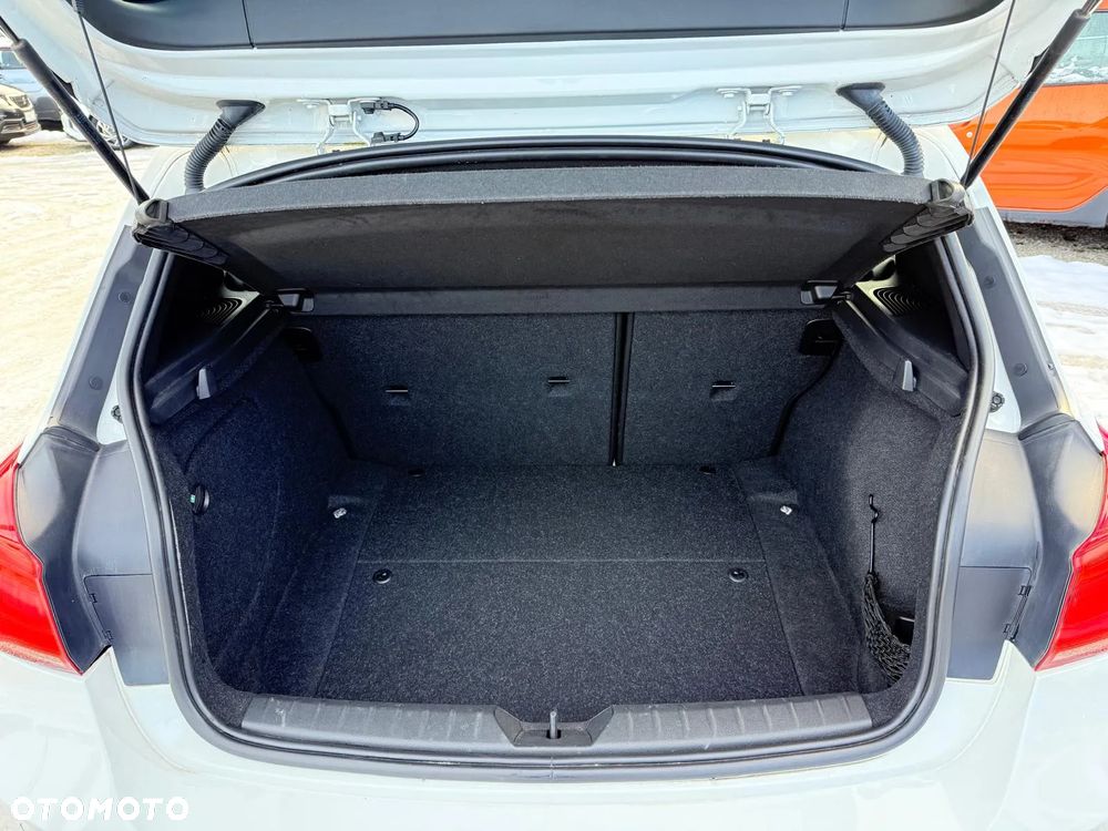 BMW Seria 1 114d Sport Line - 26