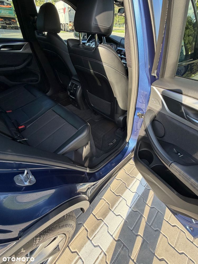 BMW X3 xDrive20d - 8