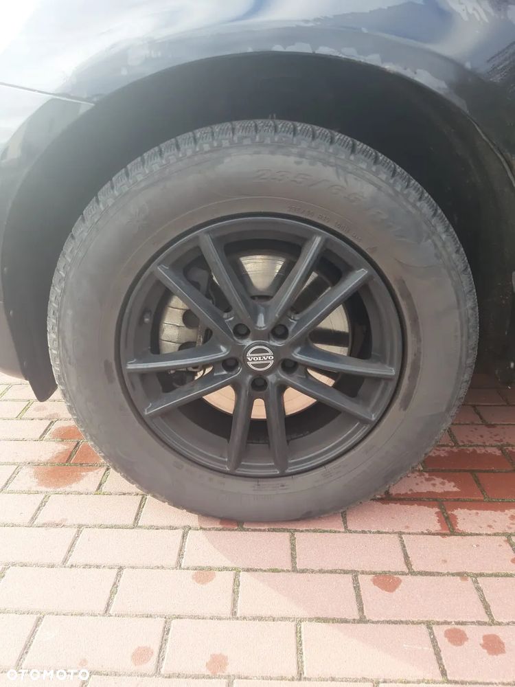 Volvo XC 60 2.4D - 23