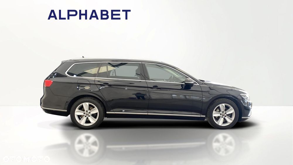 Volkswagen Passat - 6