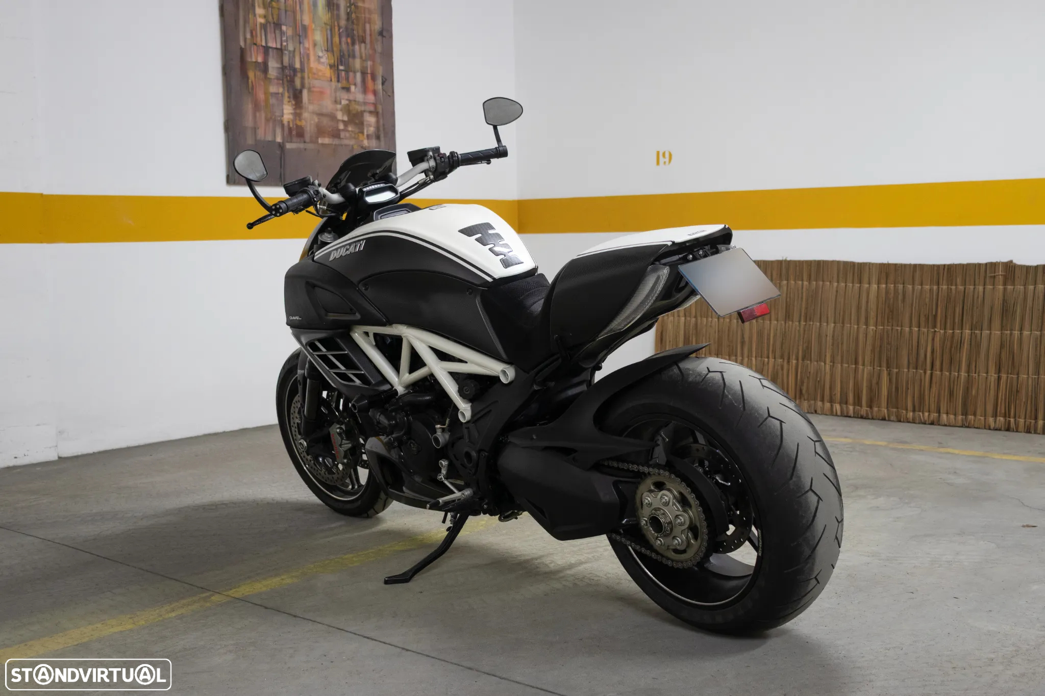 Ducati Diavel 1200 S AMG - 8