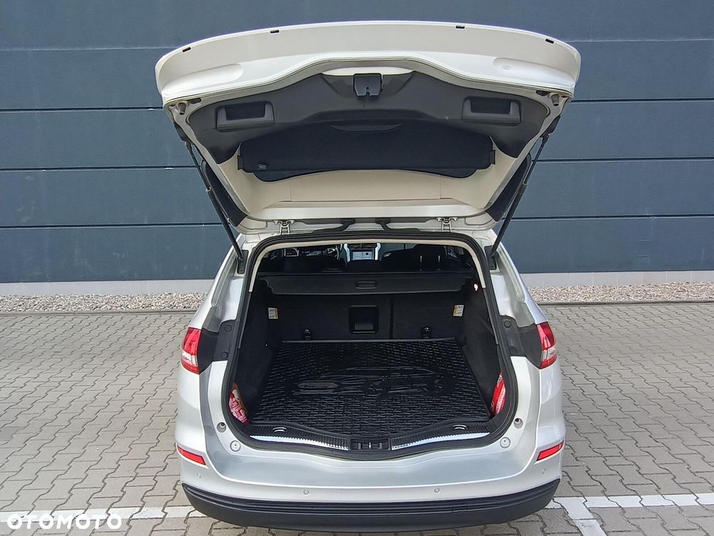 Ford Mondeo 2.0 TDCi Trend PowerShift - 8