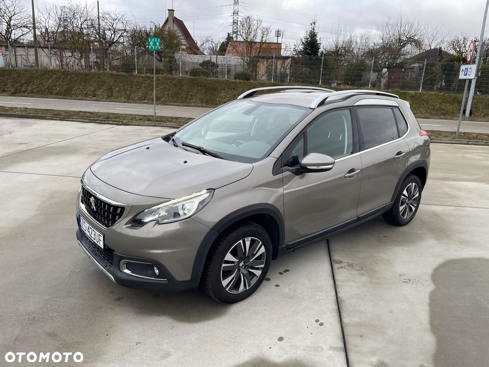 Peugeot 2008 1.2 Pure Tech Allure S&S - 2