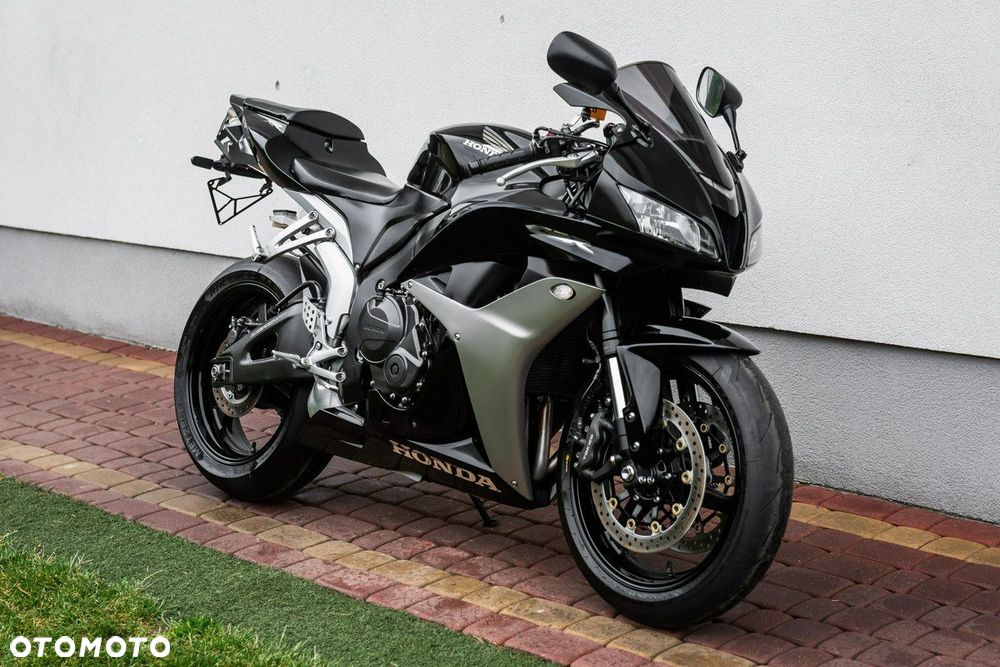 Honda CBR - 2