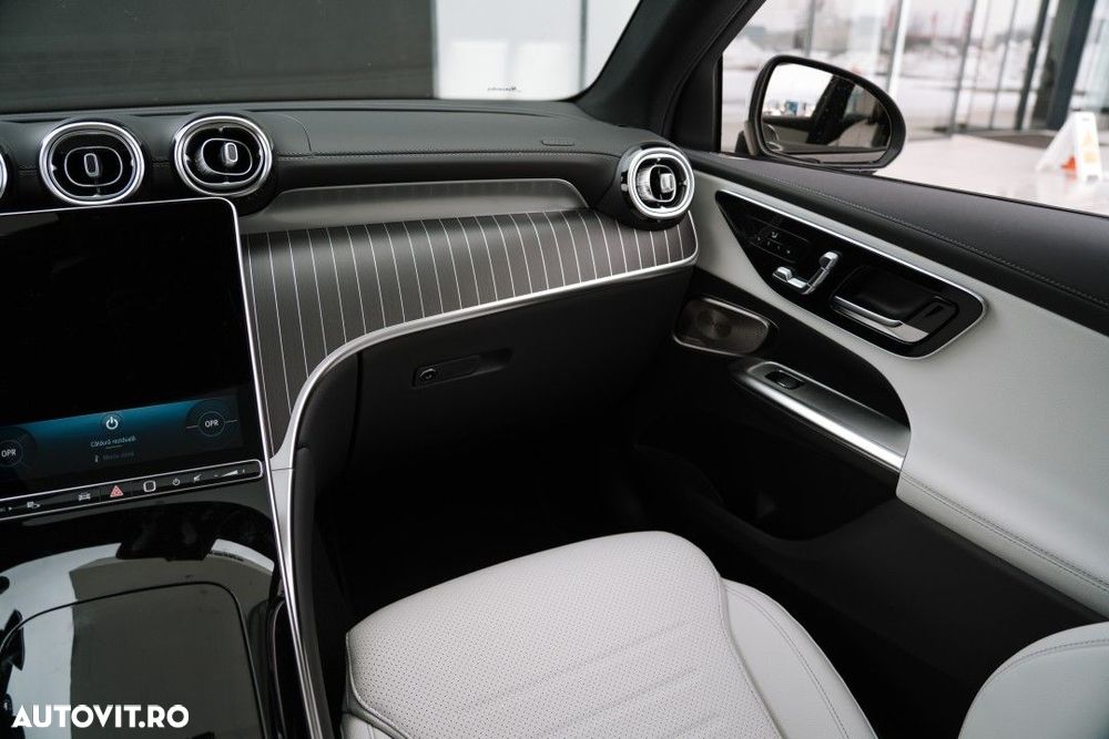 Mercedes-Benz GLC - 23