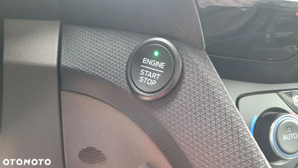 Ford Tourneo Connect Grand - 18