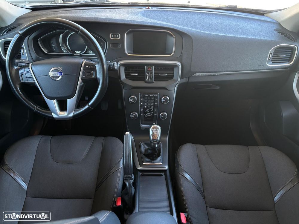 Volvo V40 Cross Country 1.6 D2 Momentum - 10