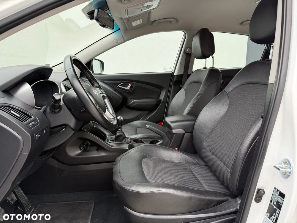 Hyundai ix35 - 25