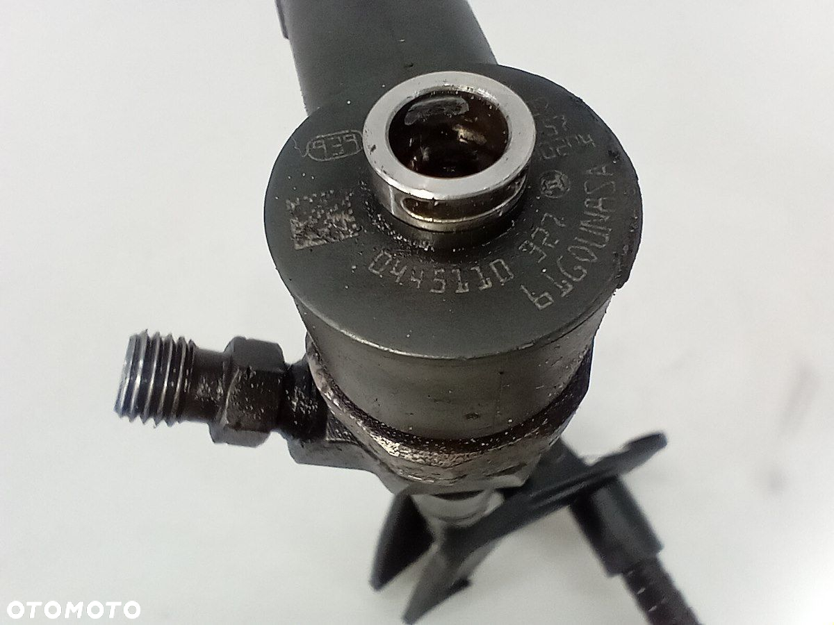 WTRYSKIWACZ FIAT DOBLO III 0445110927 1.6 MULTIJET - 5