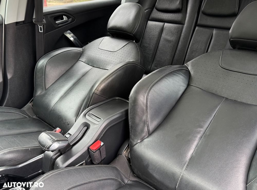 Peugeot 2008 1.6 VTi Allure - 16
