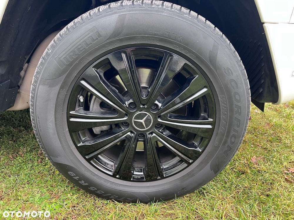 Mercedes-Benz Klasa G 400 d - 18