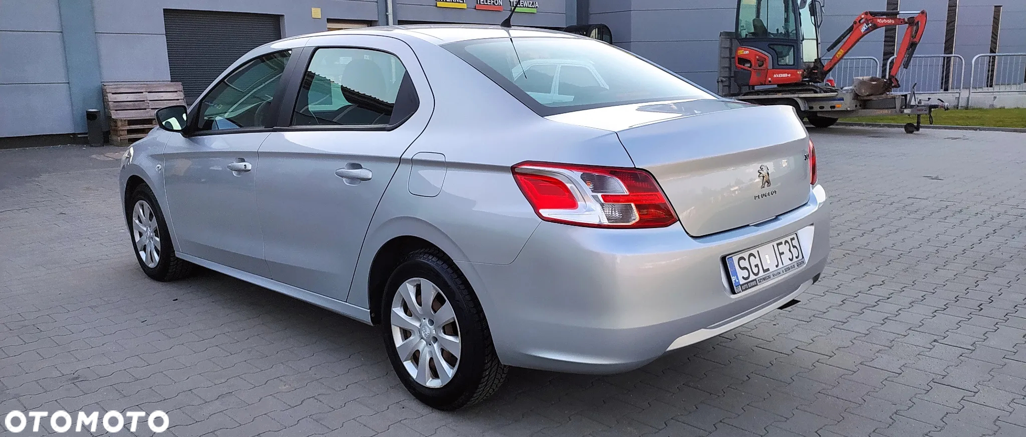 Peugeot 301 1.6 HDi Active - 6