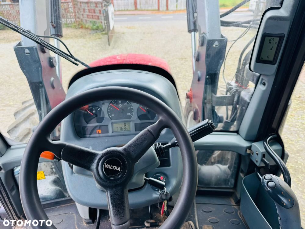 Valtra N123 HiTech - 19