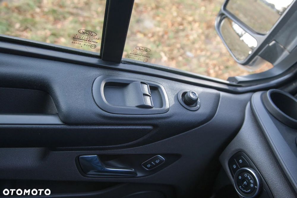 Ford Transit Custom Kombi 320 L2H1 Trend - 27