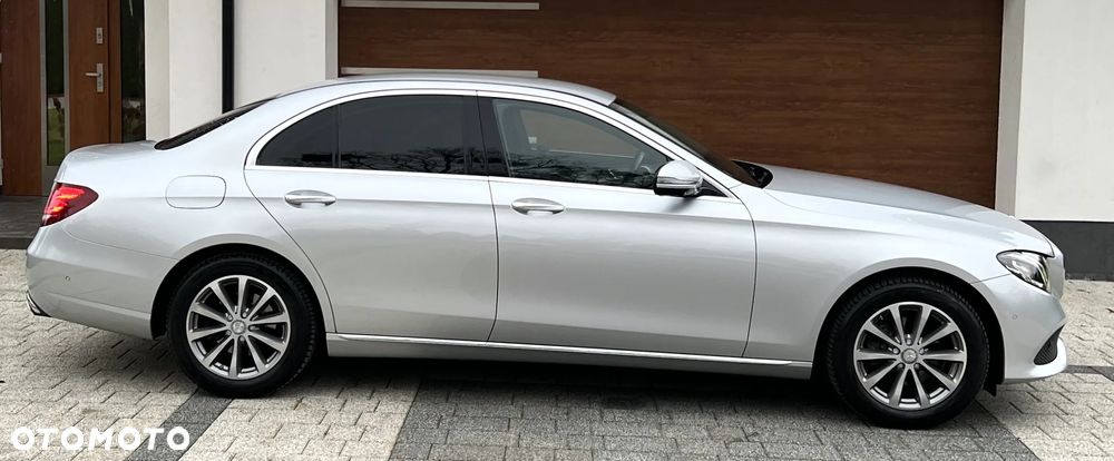 Mercedes-Benz Klasa E 200 9G-TRONIC - 8