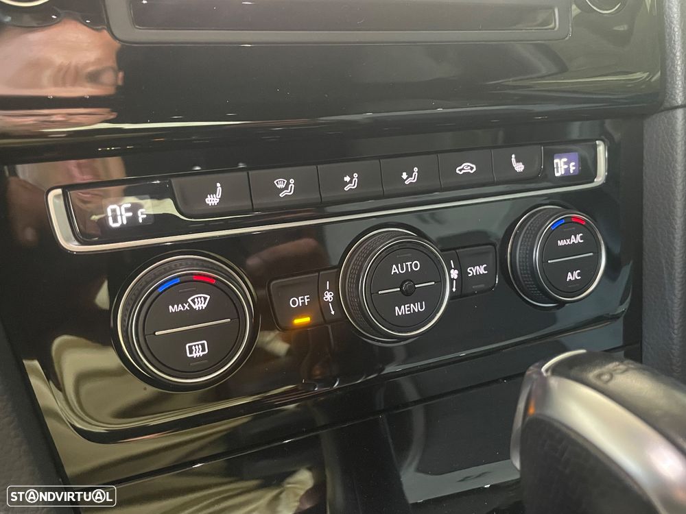 VW Golf R 2.0 TSI OPF 4Motion DSG - 10