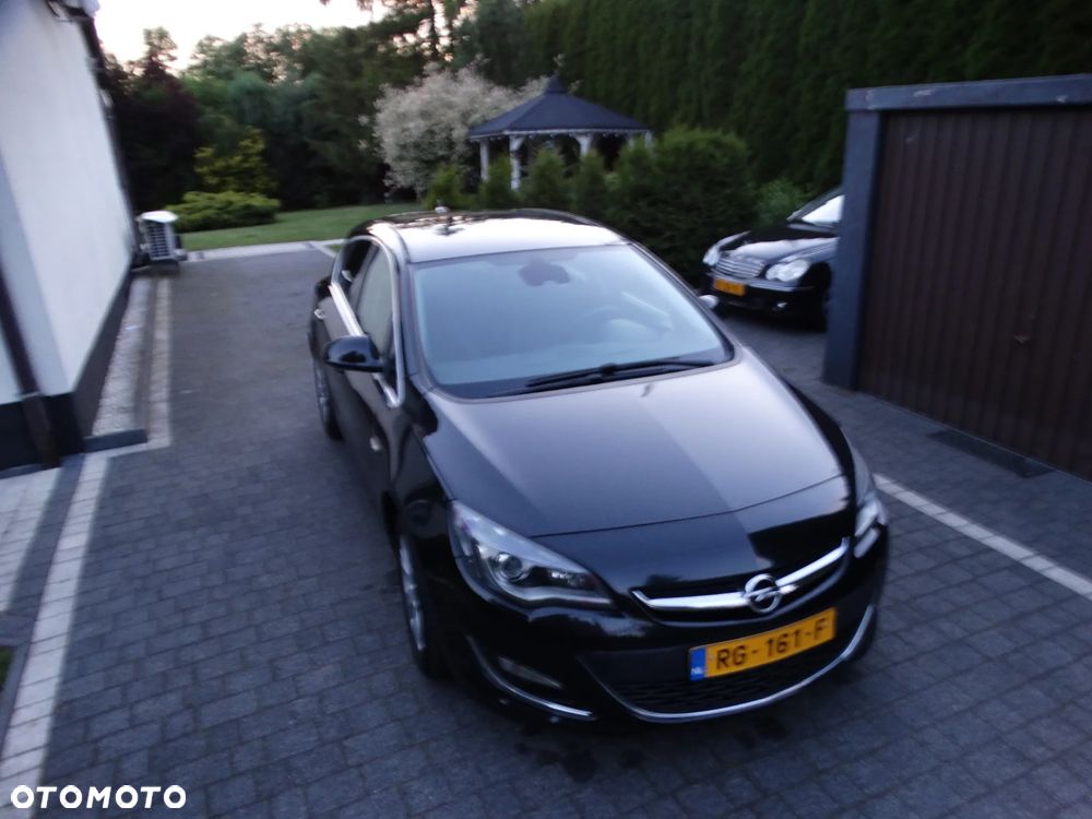 Opel Astra 1.4 Turbo Cosmo - 8