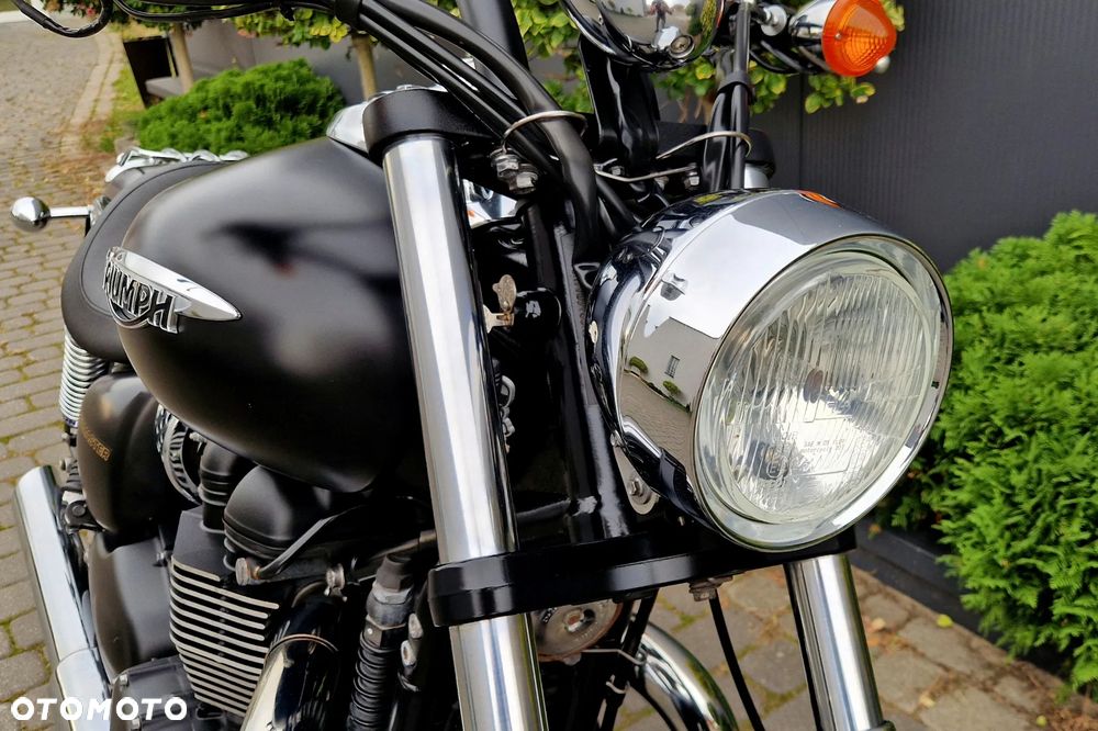 Triumph Speedmaster - 17