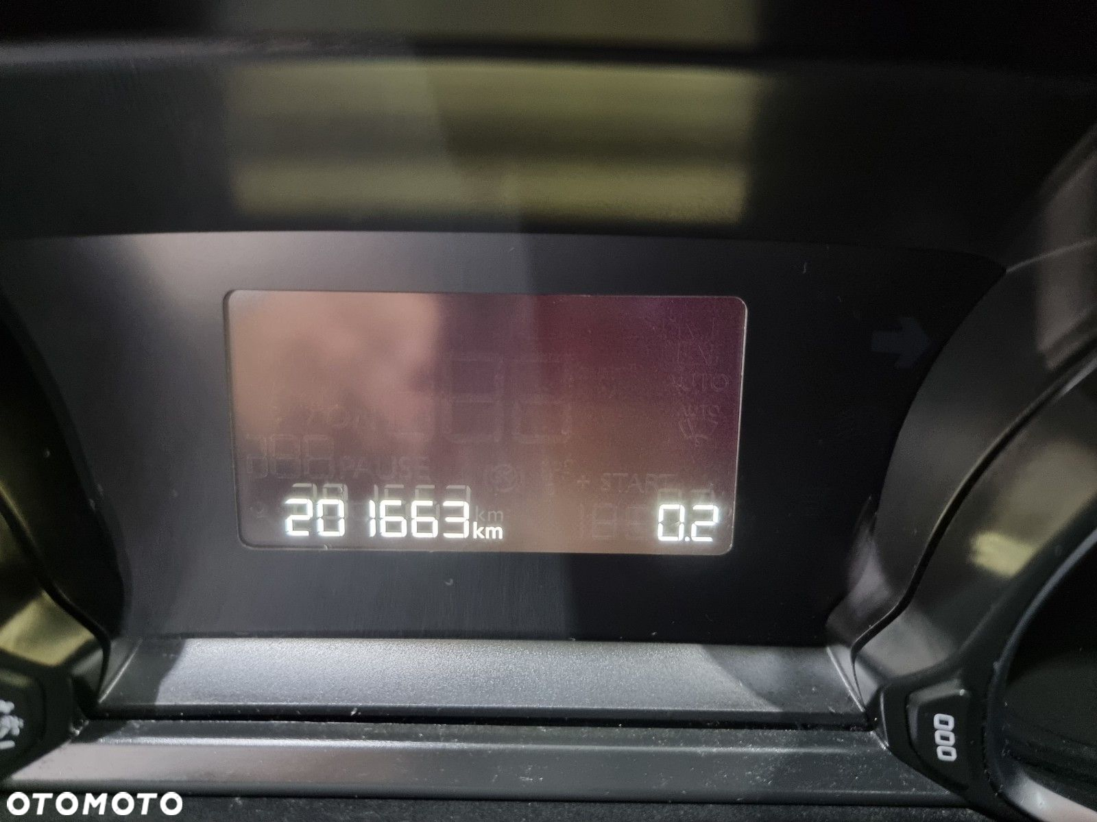 Peugeot 308 - 16