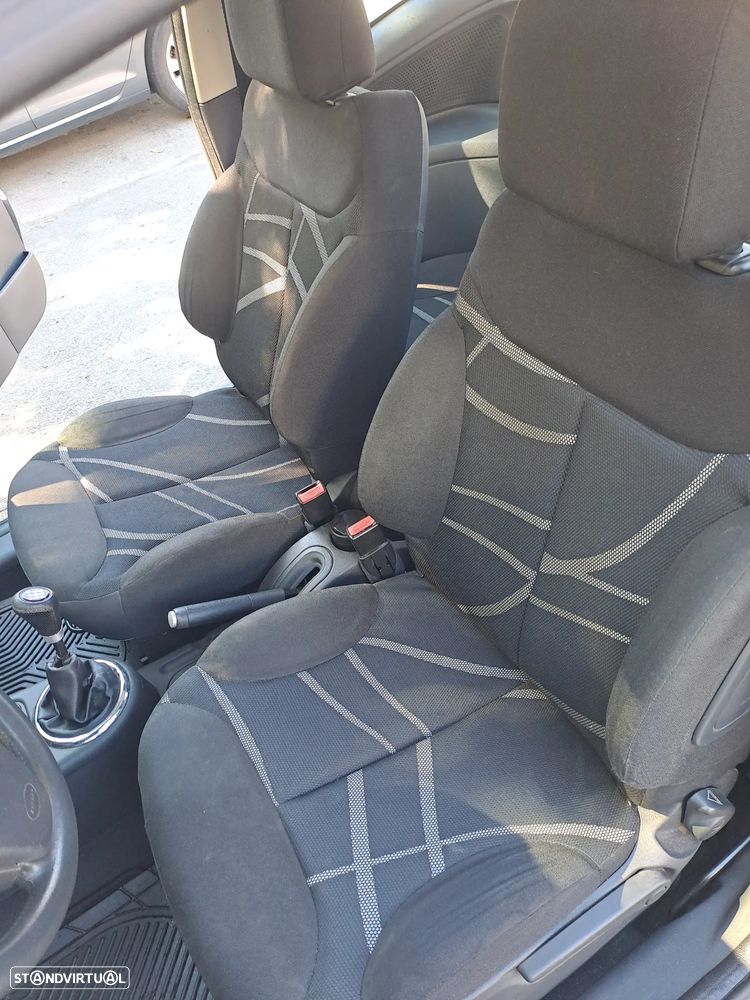 Citroën C2 1.1 VTR - 5