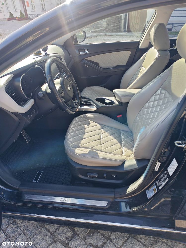 Kia Optima - 7