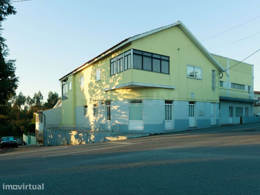 Moradia Multifuncional em Lousado