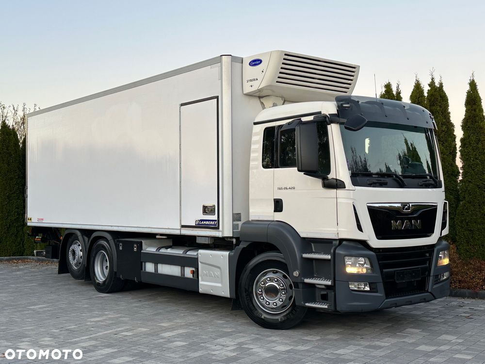 MAN / TGS / 26.420 / 6X2 / CHŁODNIA 7,7 m / Carrier /