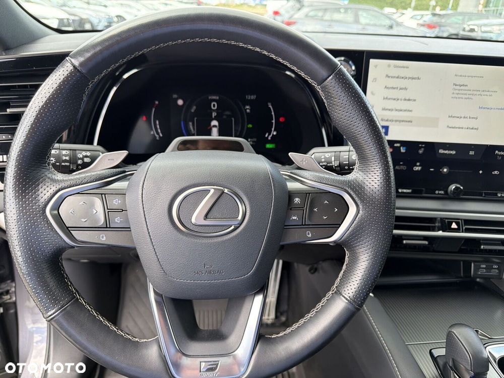 Lexus RX - 16