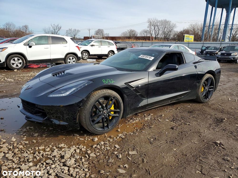 Chevrolet Corvette - 1