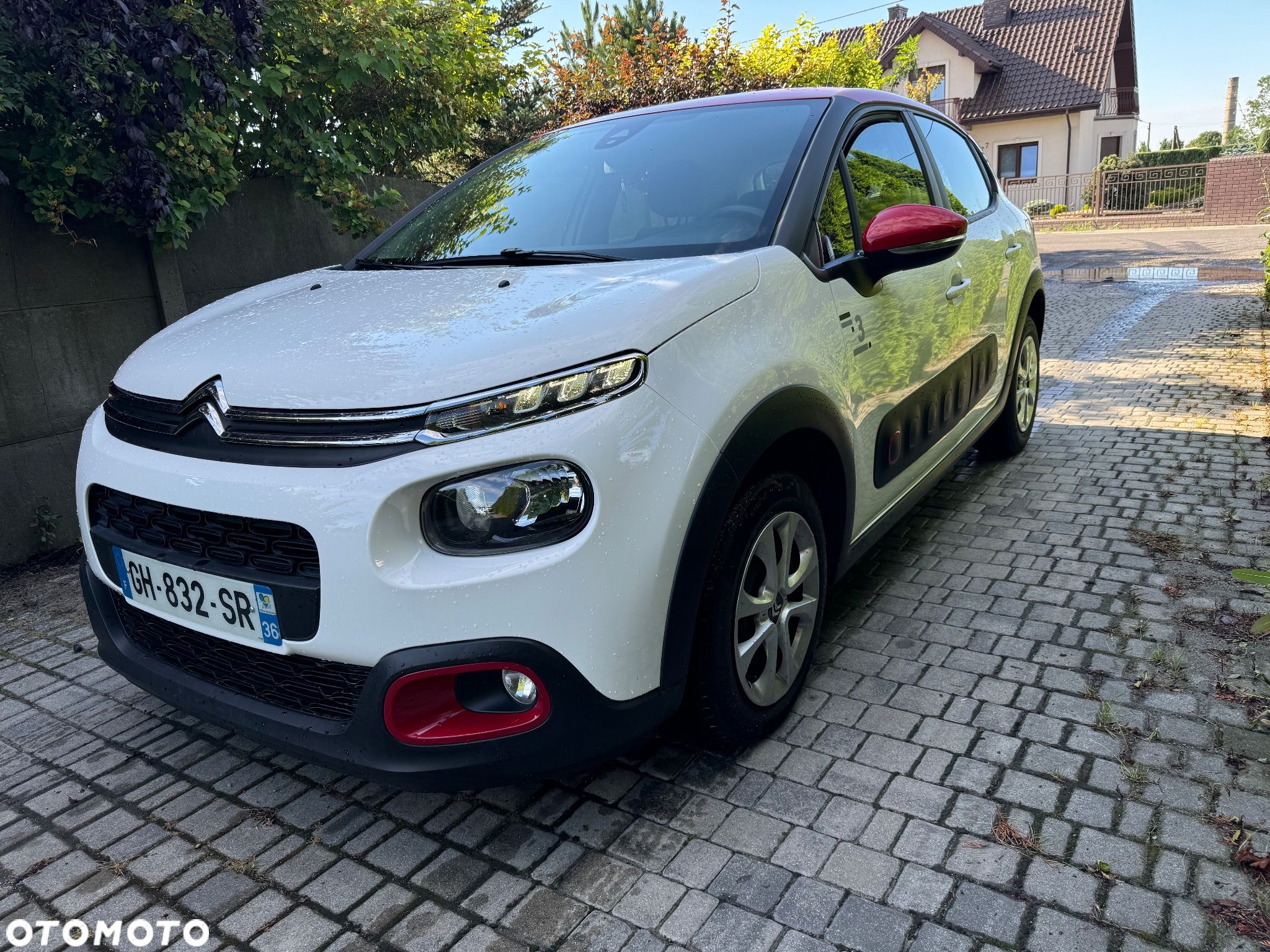 Citroën C3 1.2 PureTech Feel Pack - 1