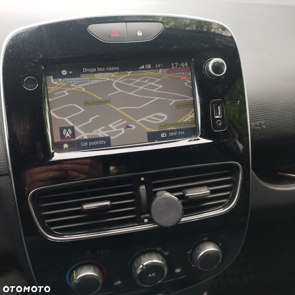 Renault Clio 0.9 TCe Alize EU6 - 11