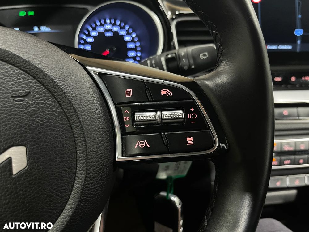 Kia Ceed 1.5 T-GDI DCT7 OPF Vision - 21