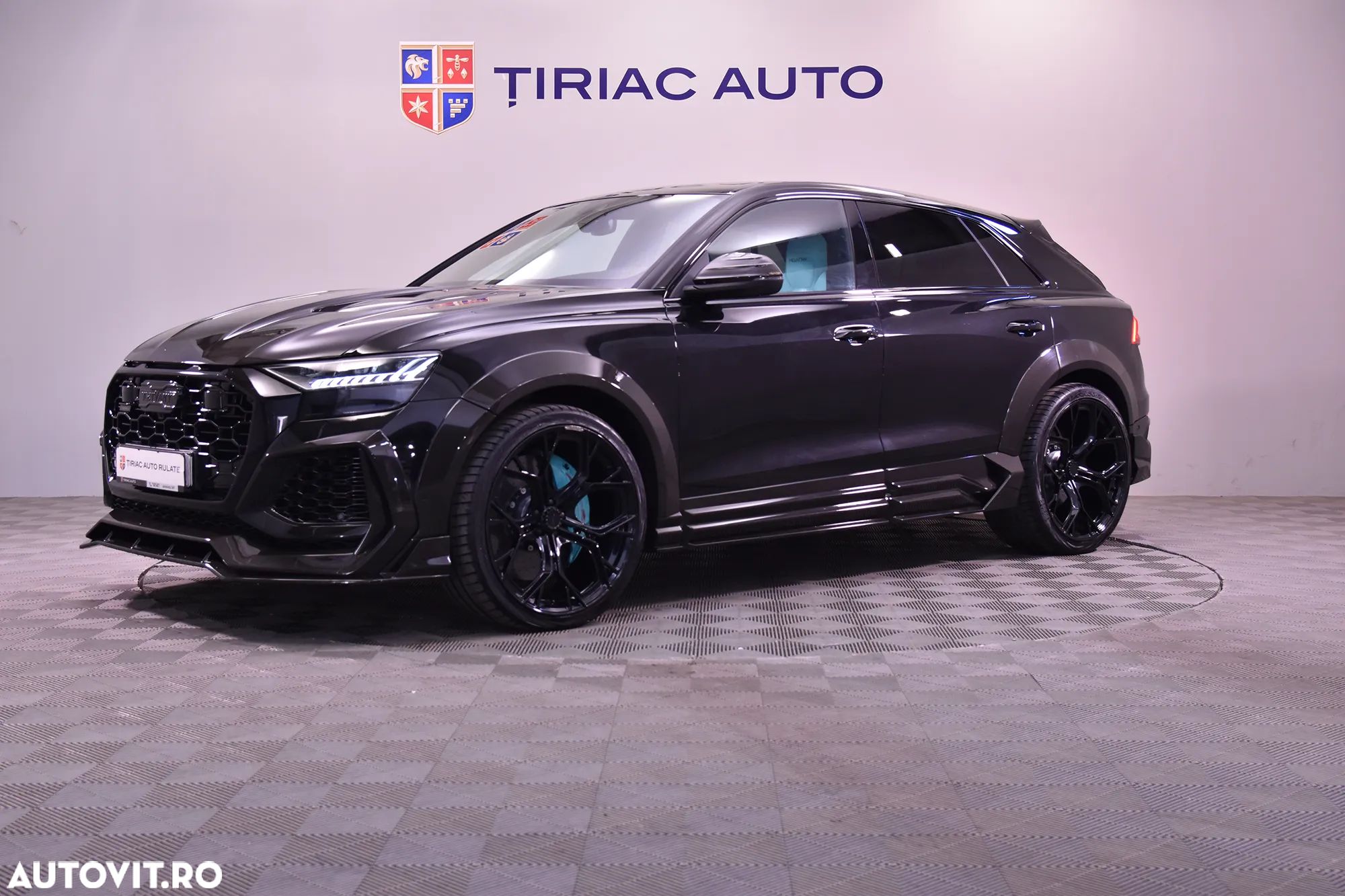 Audi RS Q8 - 1