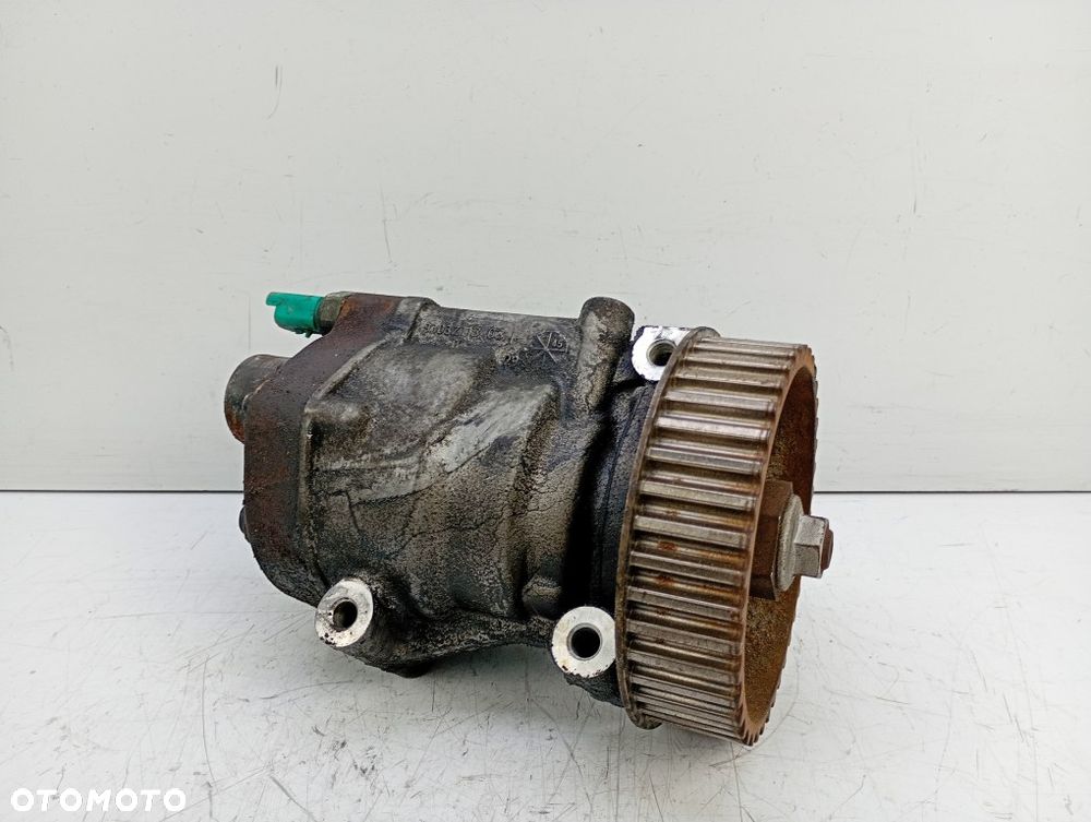 pompa wtryskowa renault kangoo II III 1.5 DCI 2008-2013r 8200057225 - 1
