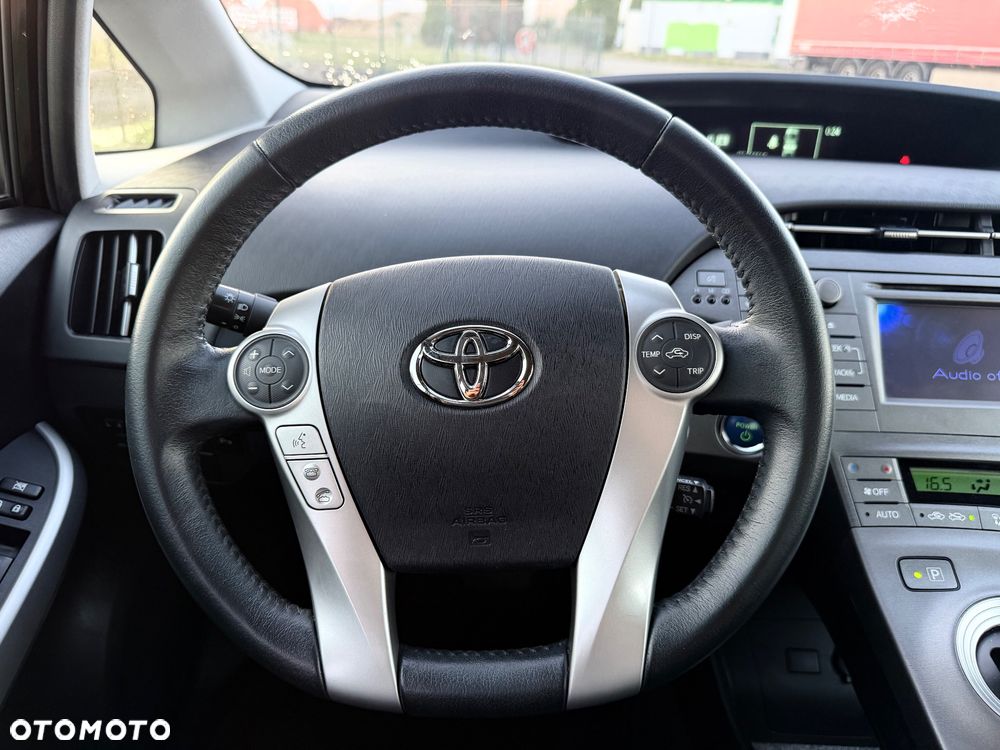 Toyota Prius 1.8 HSD Life - 12