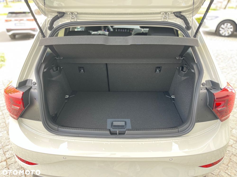 Volkswagen Polo 1.0 TSI Life Plus - 21
