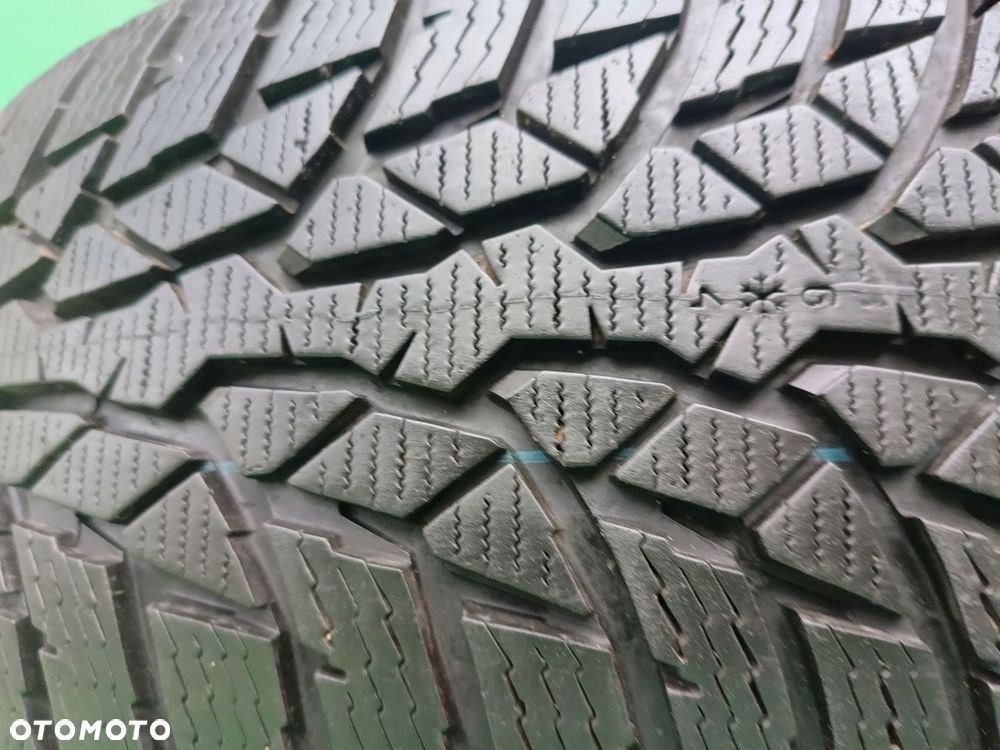 nokian wr d4 225/60/16, 1 szt 7 mm - 3