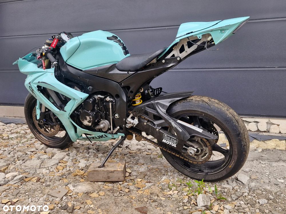 Suzuki GSX-R - 2